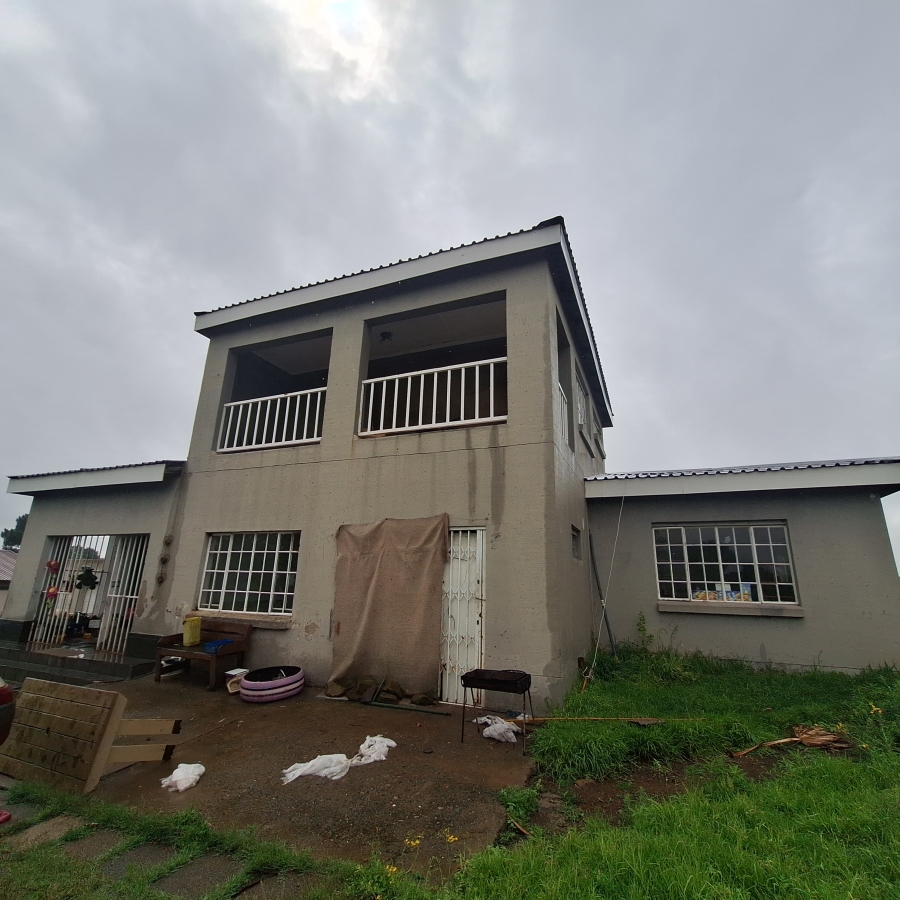 5 Bedroom Property for Sale in Deneysville Free State